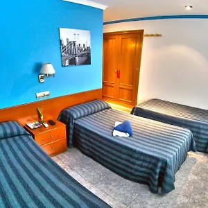 https://hostal-apolo-trece.es-andalucia.com